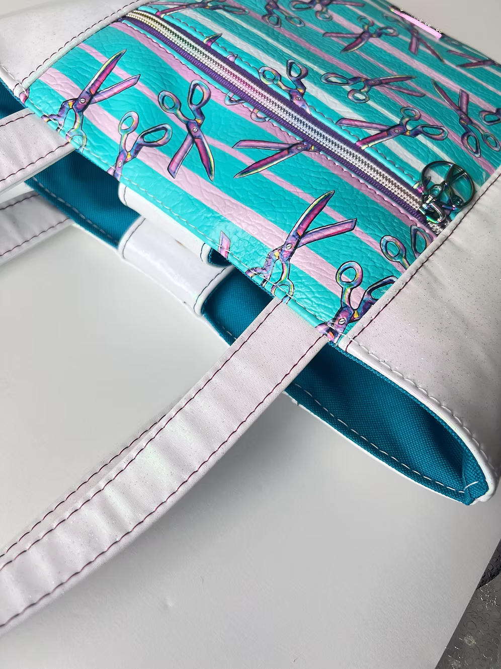 Scissors Print Tote bag - Image 3