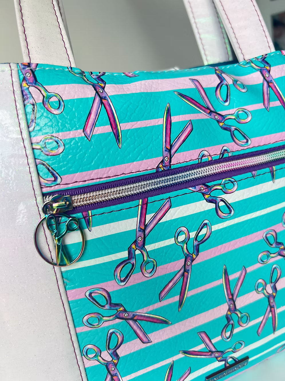 Scissors Print Tote bag - Image 6